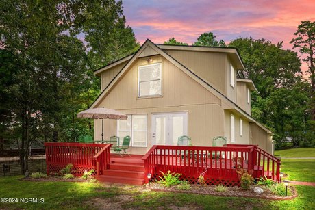 Enjoy beautiful views of the Neuse river from the deck of this - Beach Home for sale in Arapahoe, North Carolina on Beachhouse.com