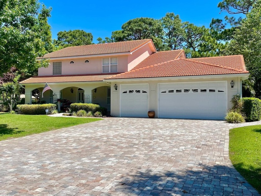 This lovely custom built home is located at the end of the cul - Beach Home for sale in Niceville, Florida on Beachhouse.com