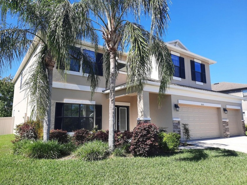 SELLER MOTIVATED! Do you need a newer, LARGE, family home - Beach Home for sale in Spring Hill, Florida on Beachhouse.com