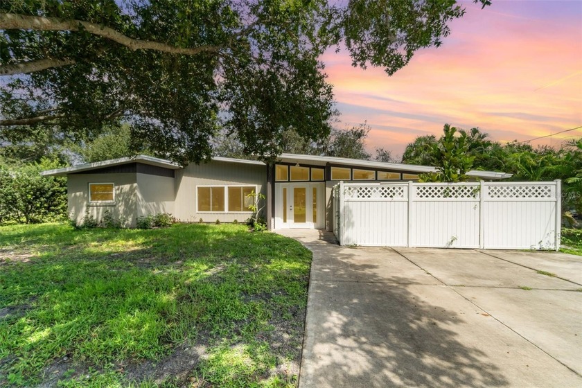 One or more photo(s) has been virtually staged. Live Your Best - Beach Home for sale in Punta Gorda, Florida on Beachhouse.com