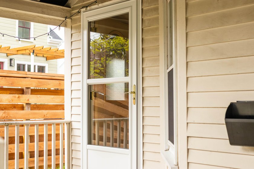 Your arrival sets the tone. A stunning Manchurian Crab Apple - Beach Home for sale in South Portland, Maine on Beachhouse.com