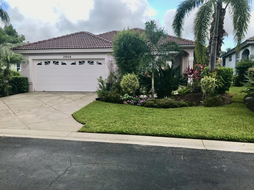Investors Welcome- Owners will stay and lease back for 2 years! - Beach Home for sale in Greenacres, Florida on Beachhouse.com