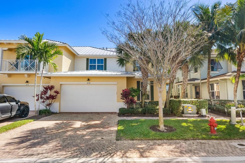 This RARELY AVAILABLE CALLISTA model situated in the prestigious - Beach Townhome/Townhouse for sale in Palm Beach Gardens, Florida on Beachhouse.com
