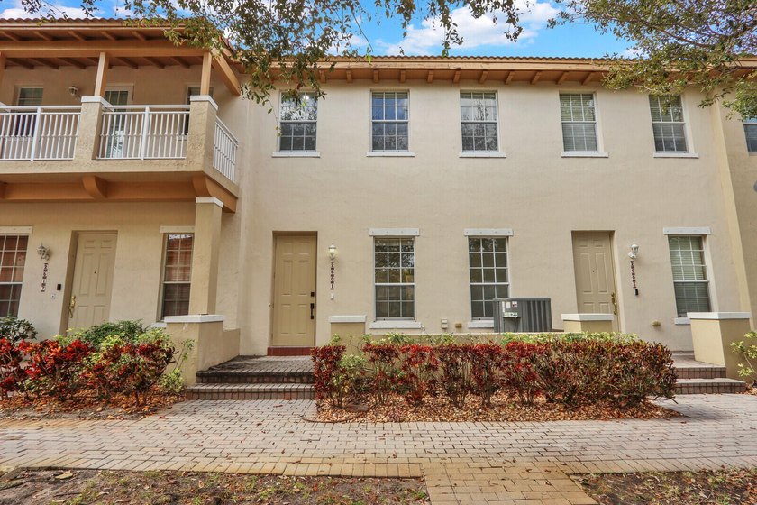 Step into easy, modern living in this beautifully updated - Beach Townhome/Townhouse for sale in Boynton Beach, Florida on Beachhouse.com