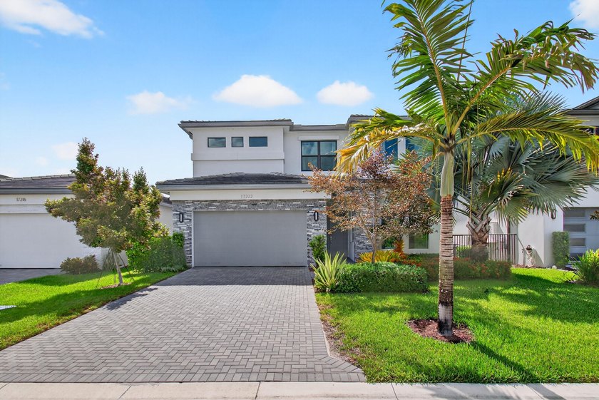 Must-see 5BR, 5BA lakefront residence in the prestigious - Beach Home for sale in Boca Raton, Florida on Beachhouse.com