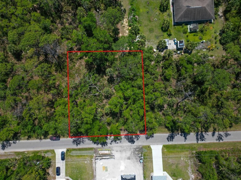 This vacant lot is tucked away in North Port, yet it's just - Beach Lot for sale in North Port, Florida on Beachhouse.com