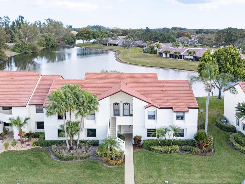 PRICED TO SELL! Enjoy the Beautiful Lake view on 2nd floor of - Beach Condo for sale in Boynton Beach, Florida on Beachhouse.com