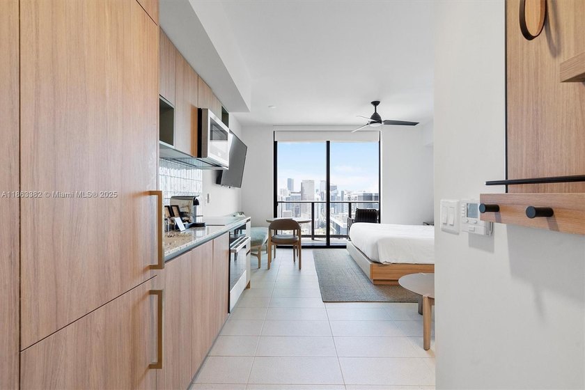Experience downtown Miami living at its finest with unparalleled - Beach Condo for sale in Miami, Florida on Beachhouse.com
