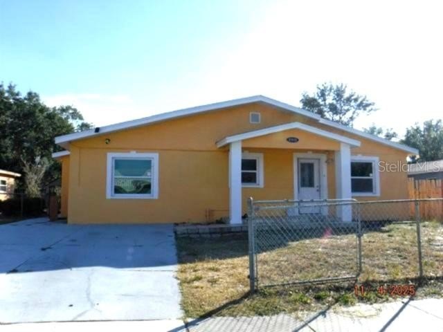 Welcome to this exceptional opportunity for investment or large - Beach Home for sale in Largo, Florida on Beachhouse.com
