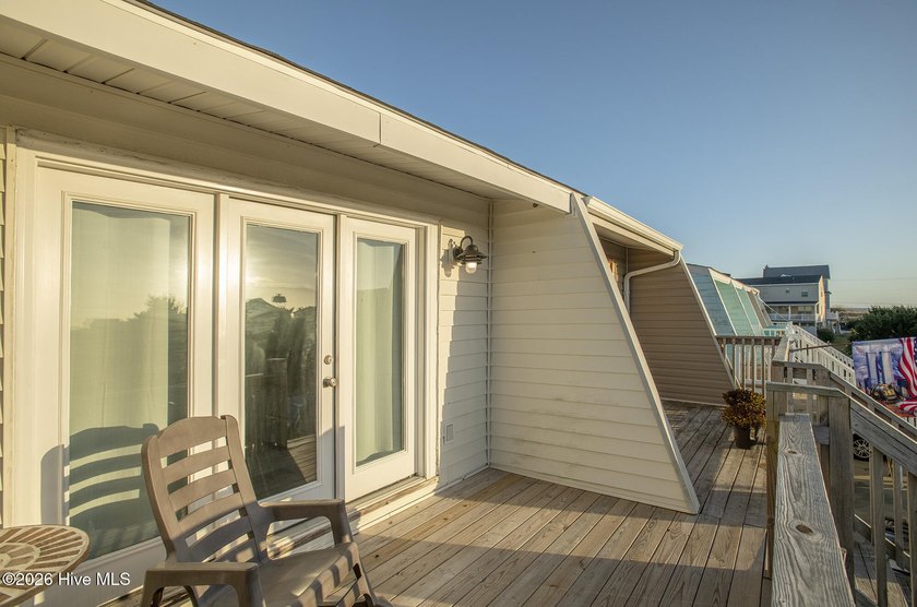 Steps away from sand and surf! This updated 2 bedroom, 2.5 bath - Beach Townhome/Townhouse for sale in Atlantic Beach, North Carolina on Beachhouse.com
