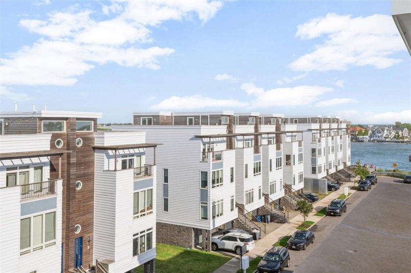 Discover beach side living in this luxury 2 family townhouse - Beach Townhome/Townhouse for sale in Far Rockaway, New York on Beachhouse.com