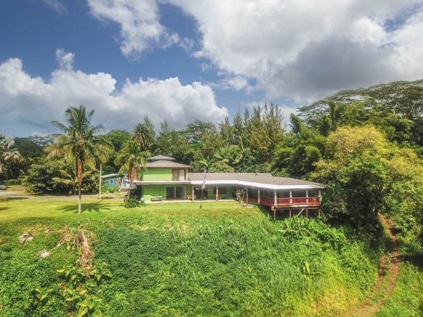 This home has it all! With over 3,200 square feet in the main - Beach Home for sale in Kilauea, Hawaii on Beachhouse.com