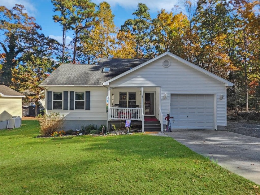 Welcome home at 2331 Mermaid Court. The moment you get to this - Beach Home for sale in Greenbackville, Virginia on Beachhouse.com