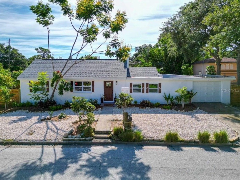 Under contract-accepting backup offers. One or more photo(s) has - Beach Home for sale in Sarasota, Florida on Beachhouse.com