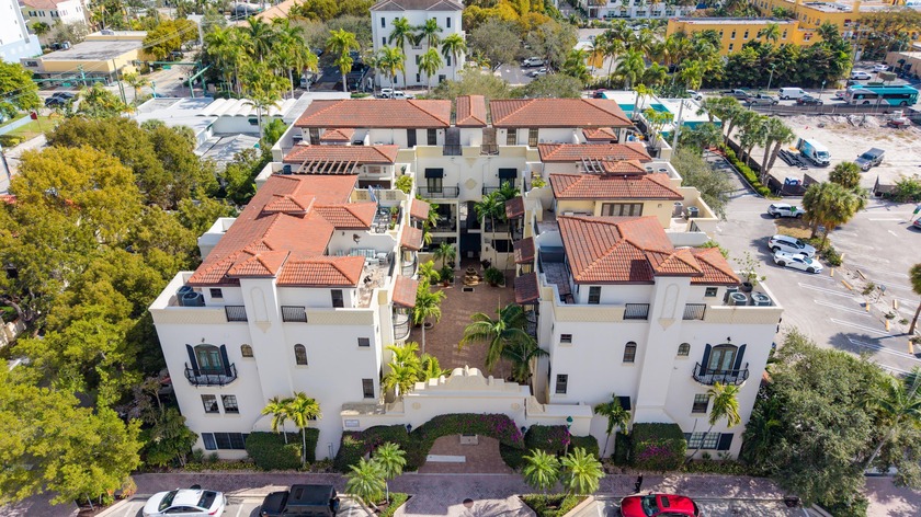 This chic four-level townhome is located in the heart of - Beach Townhome/Townhouse for sale in Delray Beach, Florida on Beachhouse.com