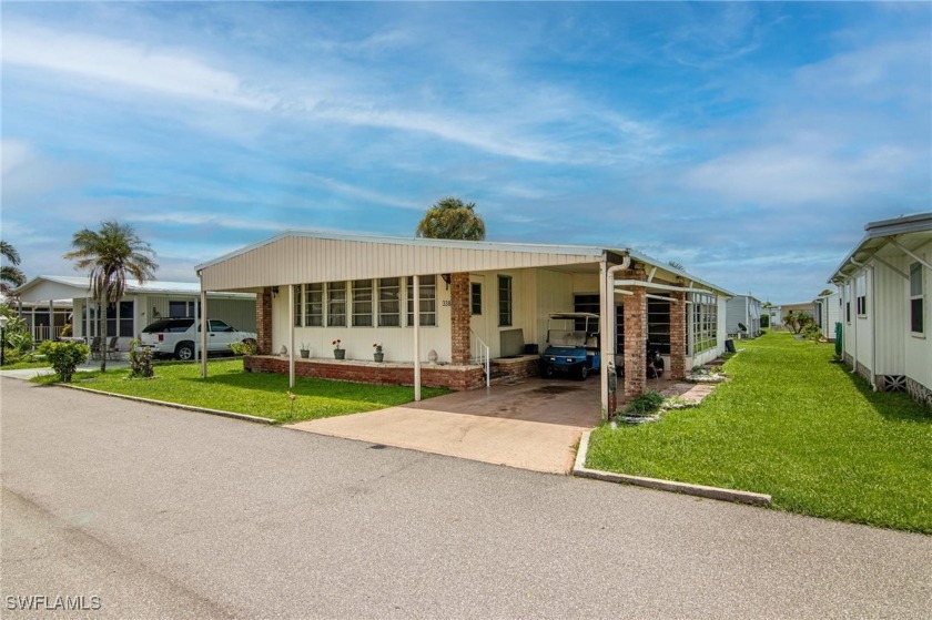 Buyer's Financing fell through as they couldn't sell their house - Beach Home for sale in North Fort Myers, Florida on Beachhouse.com