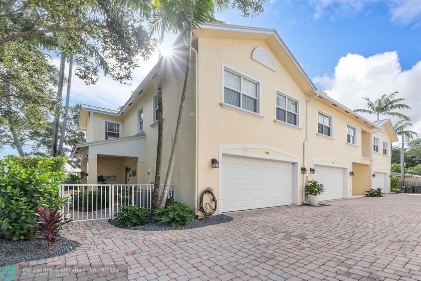 Welcome home,  spacious corner-lot townhome, located on a - Beach Townhome/Townhouse for sale in Fort Lauderdale, Florida on Beachhouse.com