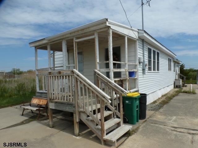 BEAUTIFUL DIRECT BAY VIEWS!  REMODELED 2 BEDROOM SHORE HOME WITH - Beach Home for sale in Pleasantville, New Jersey on Beachhouse.com