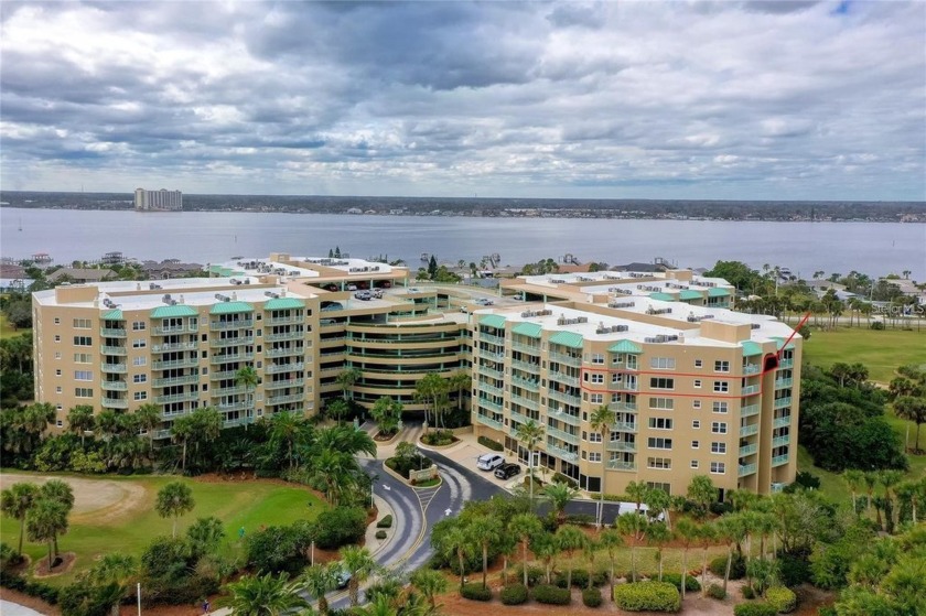 Rare Find! Beautiful recently renovated First  floor unit  in - Beach Condo for sale in Daytona Beach Shores, Florida on Beachhouse.com