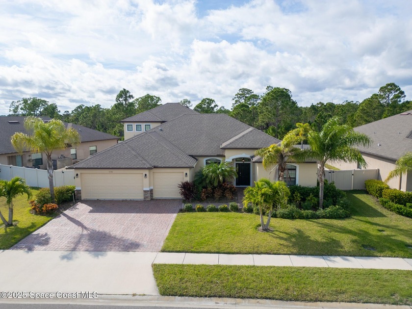 This beautiful 5BR/4BA home in the gated Sanctuary at SAWGRASS - Beach Home for sale in West Melbourne, Florida on Beachhouse.com