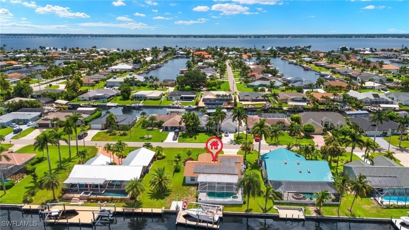 Boater's Paradise in beautiful PALACO GRANDE! Non flooding here - Beach Home for sale in Cape Coral, Florida on Beachhouse.com