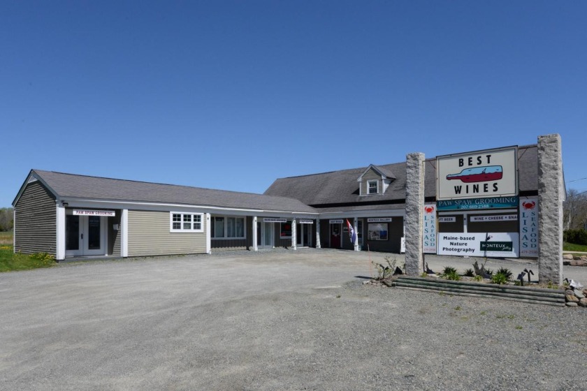 Unique opportunity for investors, the sale of 1424 U.S. Highway - Beach Commercial for sale in Hancock, Maine on Beachhouse.com
