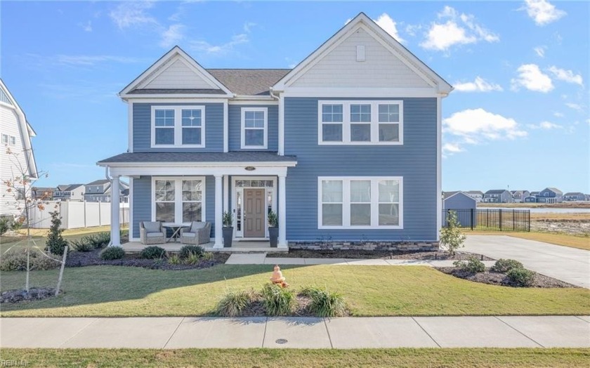 Move in ready home in the sought after Waterleigh neighborhood! - Beach Home for sale in Moyock, North Carolina on Beachhouse.com