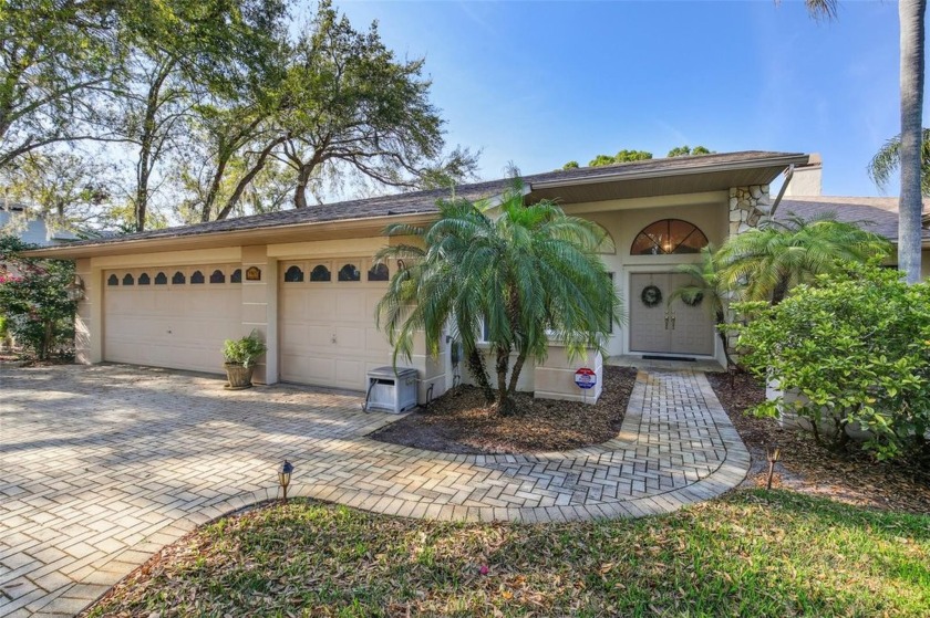 Stunning Lakeview Estate with Pool  Luxurious Upgrades in - Beach Home for sale in New Port Richey, Florida on Beachhouse.com