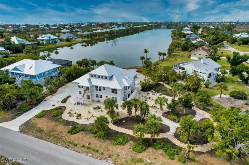 What's special*
17 ACRE LAKE WALK TO BEACH ACCESS TENNIS AND - Beach Home for sale in Sanibel, Florida on Beachhouse.com