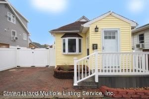 MOVE RIGHT INTO THIS COMPLETELY RENOVATED 2 BEDROOM FEATURING - Beach Home for sale in Staten Island, New York on Beachhouse.com