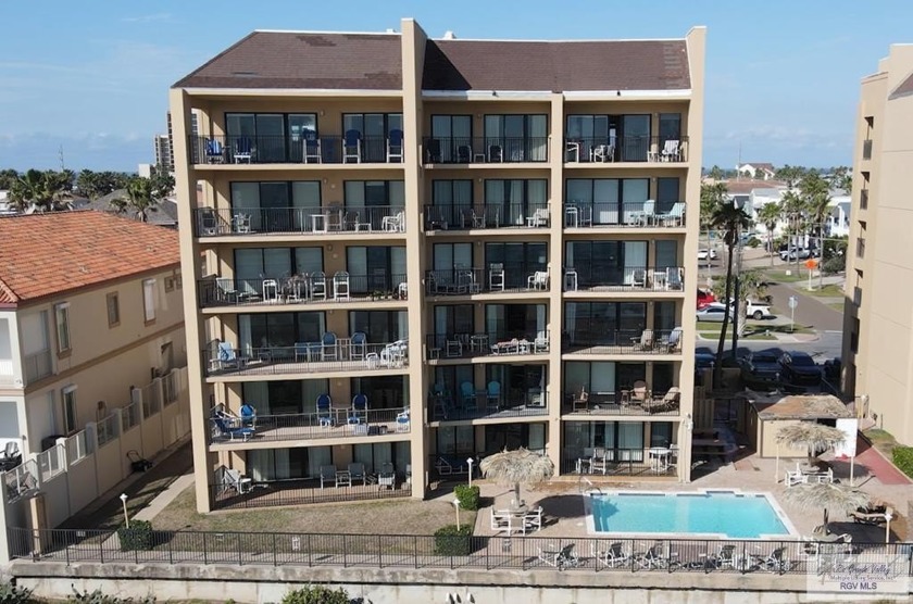 Virtual Tours - bit.ly/sbbr107  Enjoy the best of beachfront - Beach Condo for sale in South Padre Island, Texas on Beachhouse.com
