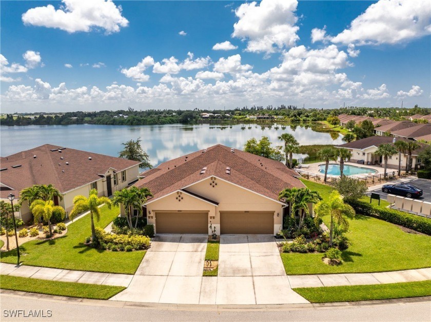 Welcome to your Oasis in Tuscany Isles! This elegant villa is - Beach Townhome/Townhouse for sale in Punta Gorda, Florida on Beachhouse.com