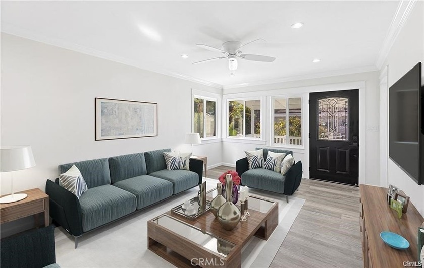 Oceanside of the 5  freeway and nearby beaches and parks - Beach Townhome/Townhouse for sale in San Clemente, California on Beachhouse.com