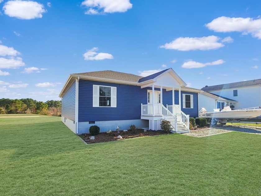 Picture yourself enjoying this gorgegous like new home in the - Beach Home for sale in Greenbackville, Virginia on Beachhouse.com