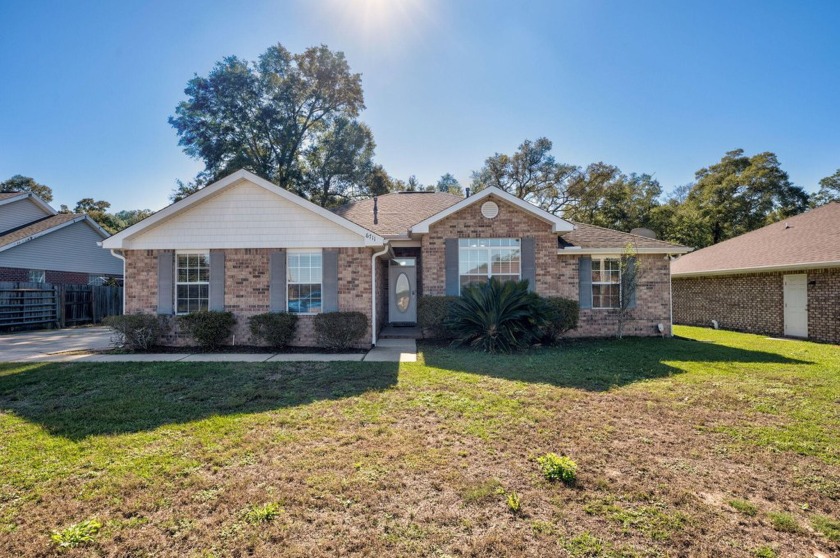 Welcome to quiet and serene Ventura Estates in Milton, FL! This - Beach Home for sale in Milton, Florida on Beachhouse.com