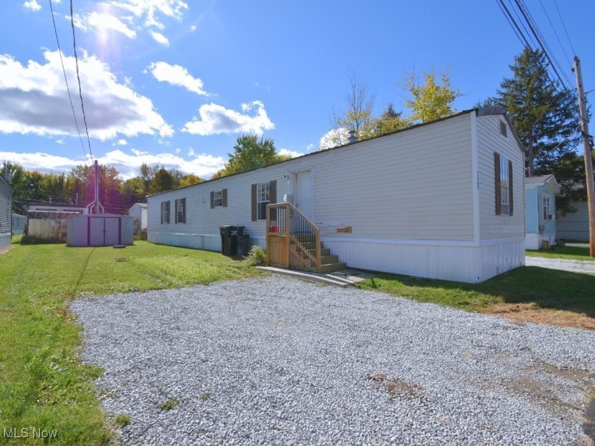 Welcome to your Lake-Area Retreat! This charming 2-bedroom - Beach Home for sale in Madison, Ohio on Beachhouse.com