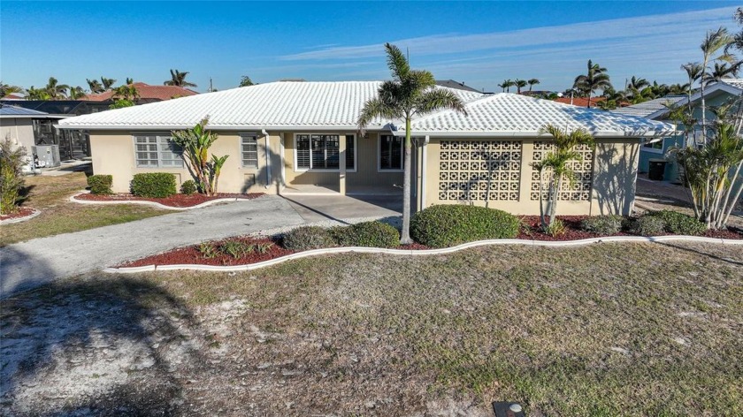 Welcome to the highly sought after community of Punta Gorda - Beach Home for sale in Punta Gorda, Florida on Beachhouse.com
