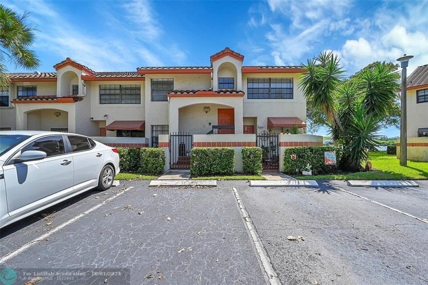 Beautiful lake views from this light and bright 2nd floor, 2 - Beach Condo for sale in Deerfield Beach, Florida on Beachhouse.com