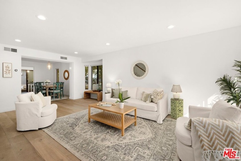 Welcome to this quiet and inviting 2-bedroom + den (or 3rd - Beach Condo for sale in Santa Monica, California on Beachhouse.com