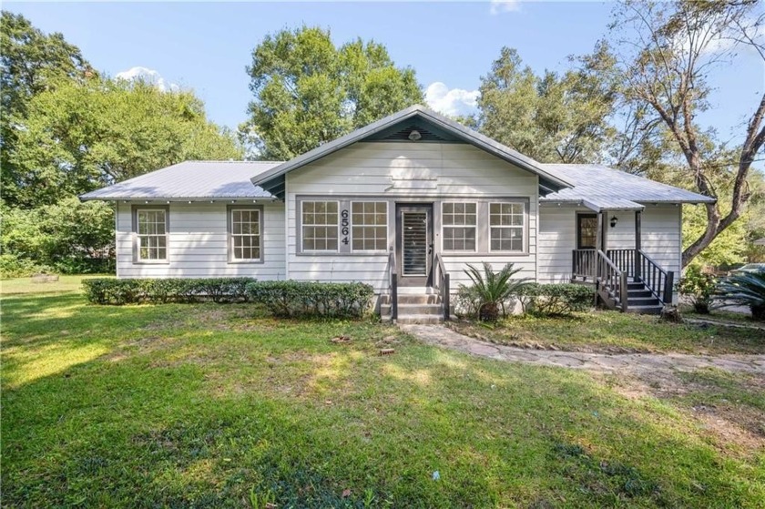 * OPEN HOUSE THIS SUNDAY 2-4 PM OCT 20, REFRESHEMENT WILL BE - Beach Home for sale in Mobile, Alabama on Beachhouse.com