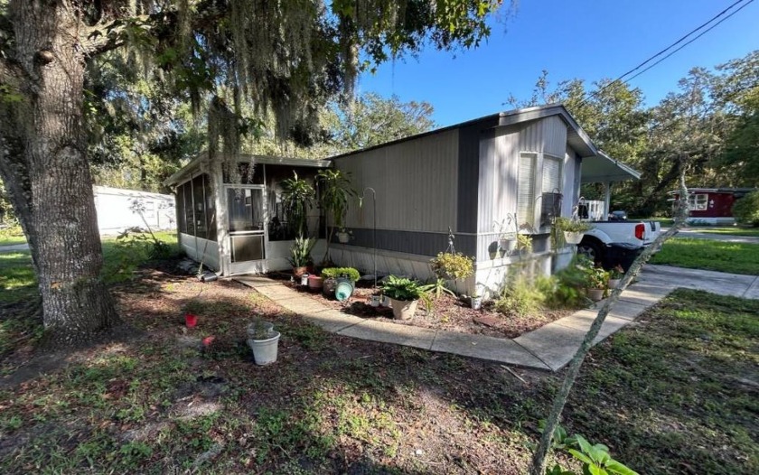 This is a mobile home on leased land with lot rent. Looking for - Beach Home for sale in New Smyrna Beach, Florida on Beachhouse.com