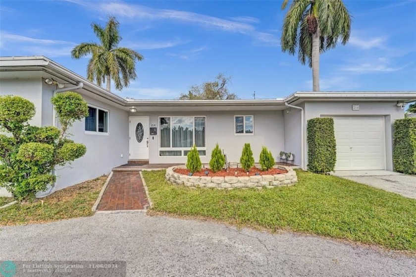 This is it! The one you've been looking for. This stunning - Beach Home for sale in Hollywood, Florida on Beachhouse.com