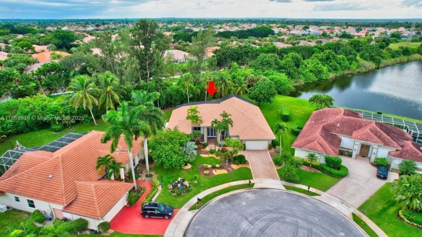 Stunning 3BR/3 BA home in the gated Stonebridge Country Club - Beach Home for sale in Boca Raton, Florida on Beachhouse.com