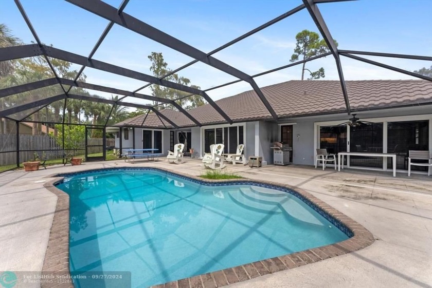 Welcome to your dream home in the desirable Sugar Pond Manor - - Beach Home for sale in Wellington, Florida on Beachhouse.com