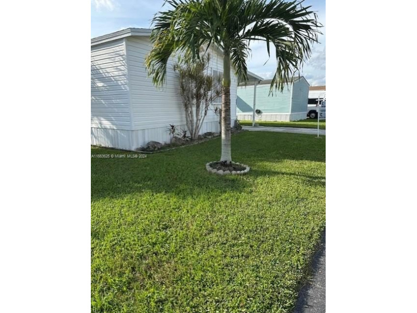 Split plan with spacious living area including living, dining - Beach Home for sale in Homestead, Florida on Beachhouse.com