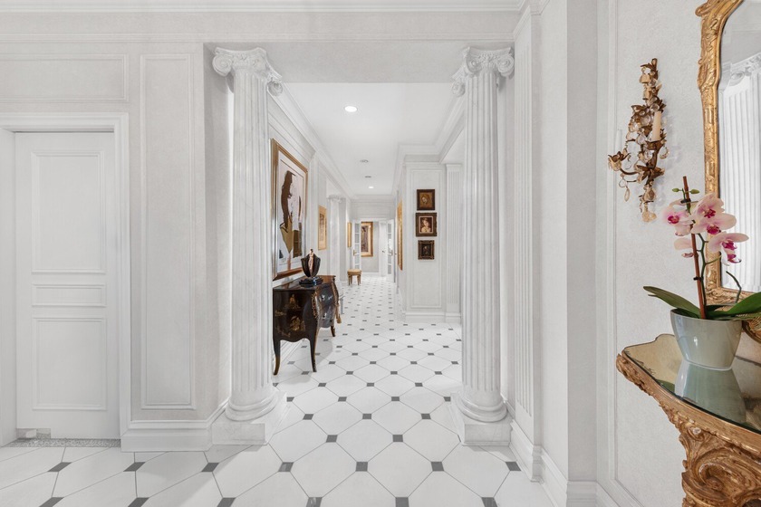 475 Park Avenue 8A - Beach Other for sale in New York, New York on Beachhouse.com