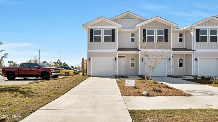 This beautifully maintained 3-bedroom, 2.5-bathroom townhome is - Beach Home for sale in Panama City, Florida on Beachhouse.com