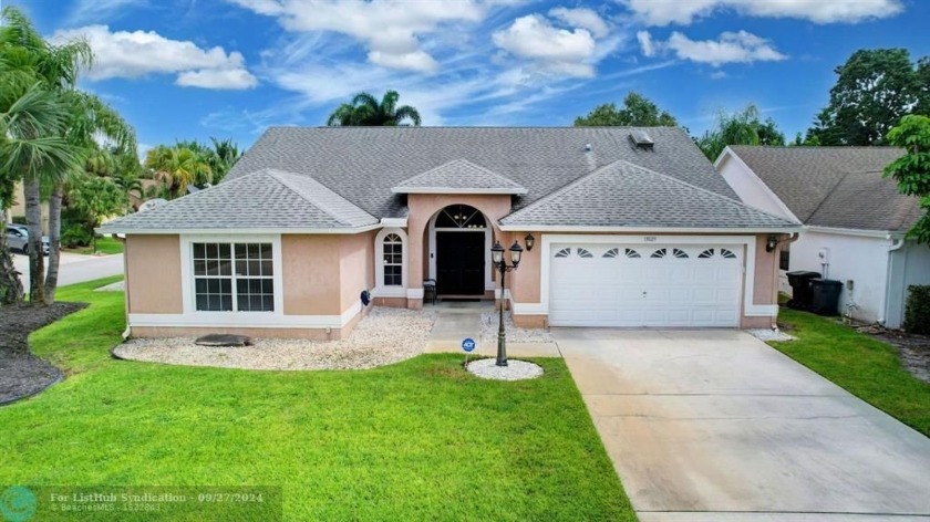 This stunning three-bedroom, two-bath single-family home is - Beach Home for sale in Wellington, Florida on Beachhouse.com