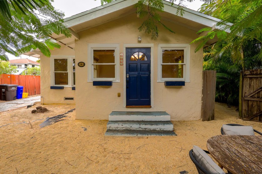 A RARE investment opportunity in historic Grandview Heights! - Beach Home for sale in West Palm Beach, Florida on Beachhouse.com