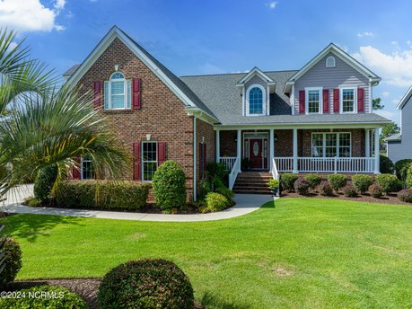 Location, location, location!   Beautiful custom home with - Beach Home for sale in Southport, North Carolina on Beachhouse.com